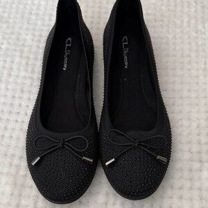 Black Bow Flats